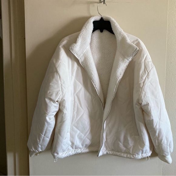 Forever 21 Reversible Faux Shearling Bomber Jacket | New without Tags - Picture 8 of 13